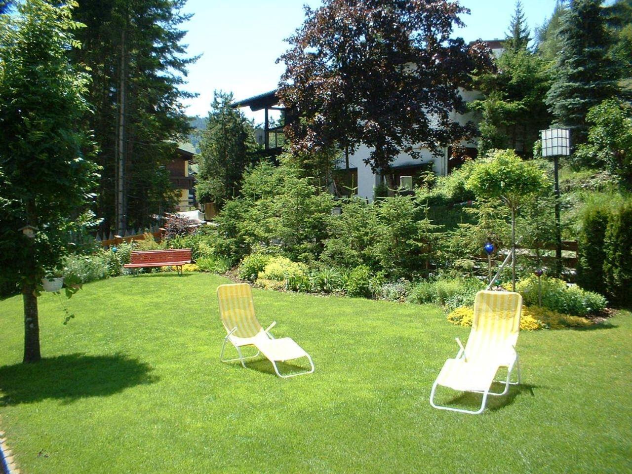 Gaestehaus Manuela - Familie Rantner เซเฟลด์ อิน ทิโรล ภายนอก รูปภาพ